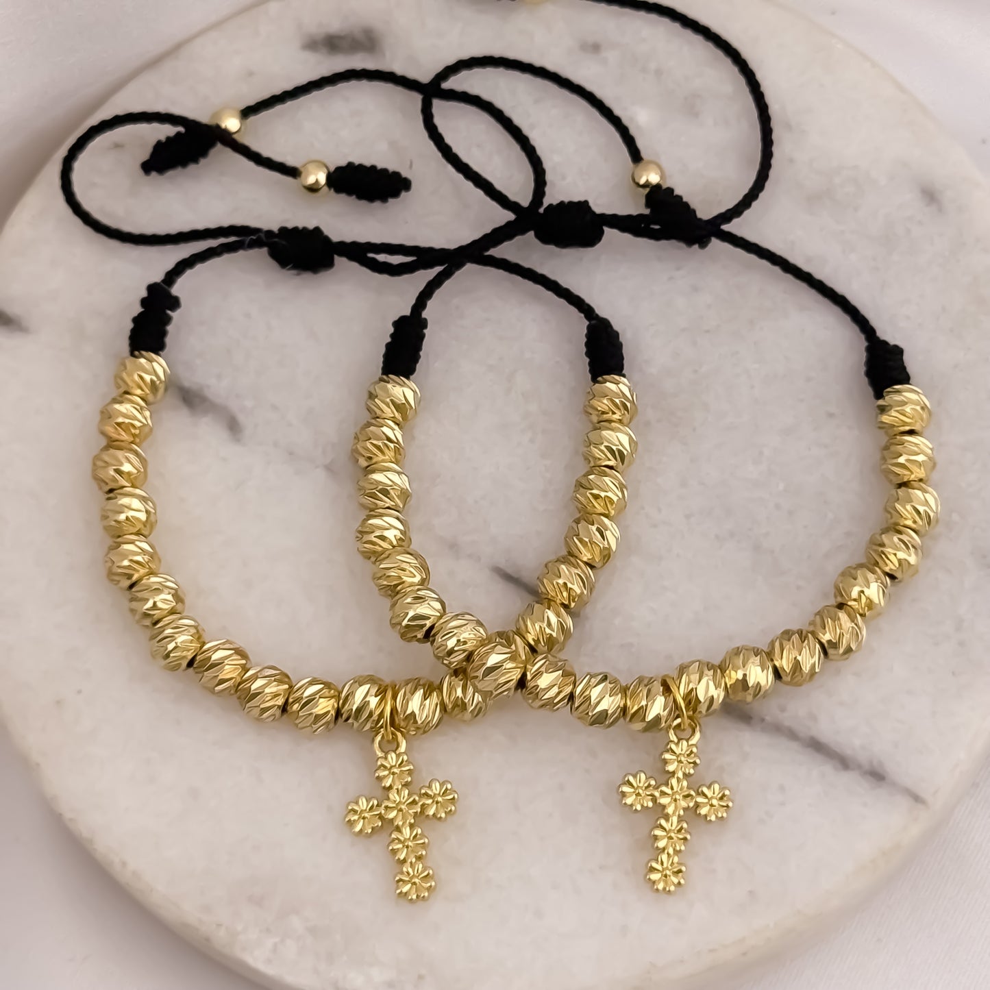 Promoción de 2 Pulseras para Parejas en Balin italiano de 6mm con Dije de Cruz Trebol en Oro Laminado 18k con Garantia de por vida