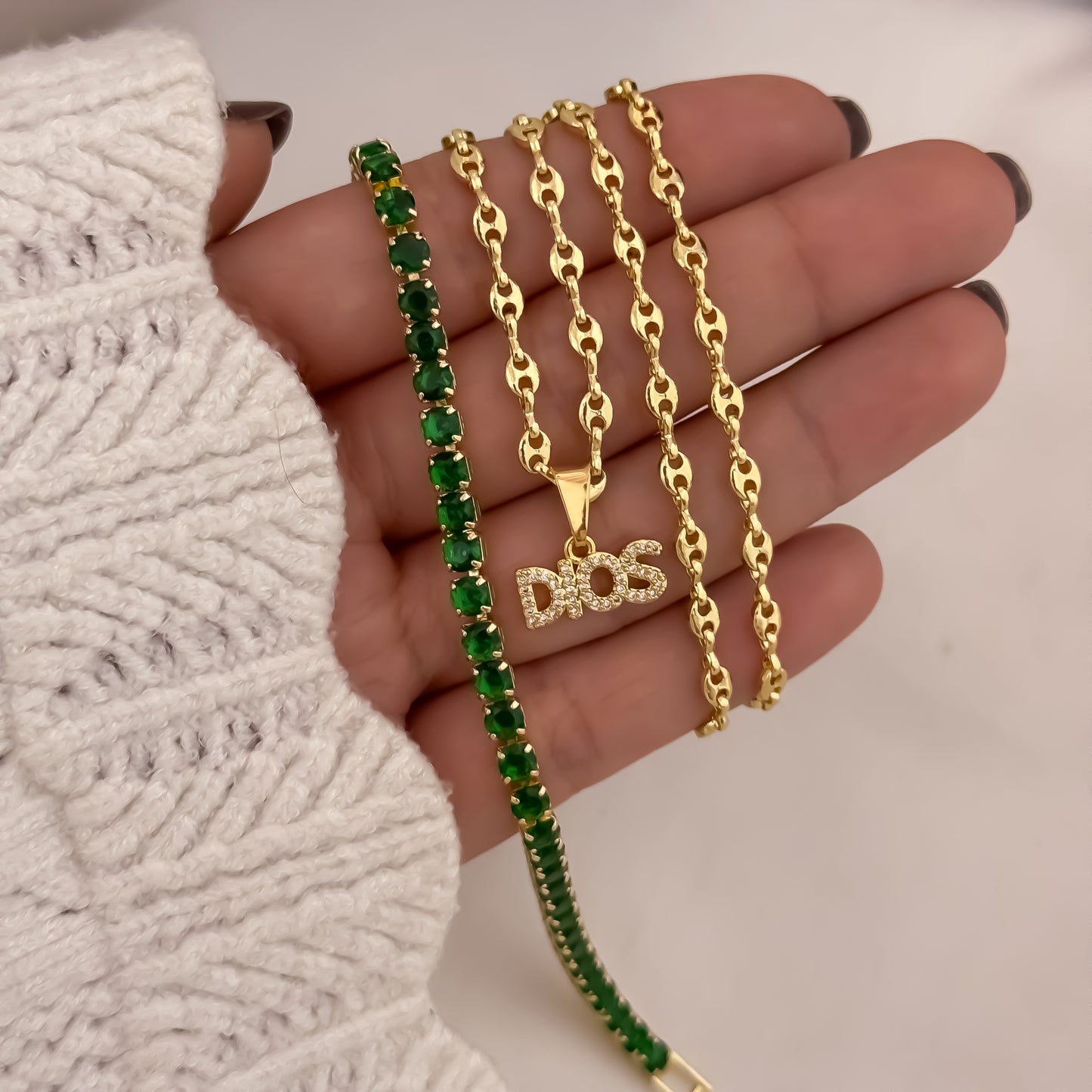 Cadena Tejido Gucci de Dama de 45cm de 3mm + Dije de Dios Micro Circones + Pulsera Tennis verde Esmeralda en Oro Laminado 18k con Garantia de por vida