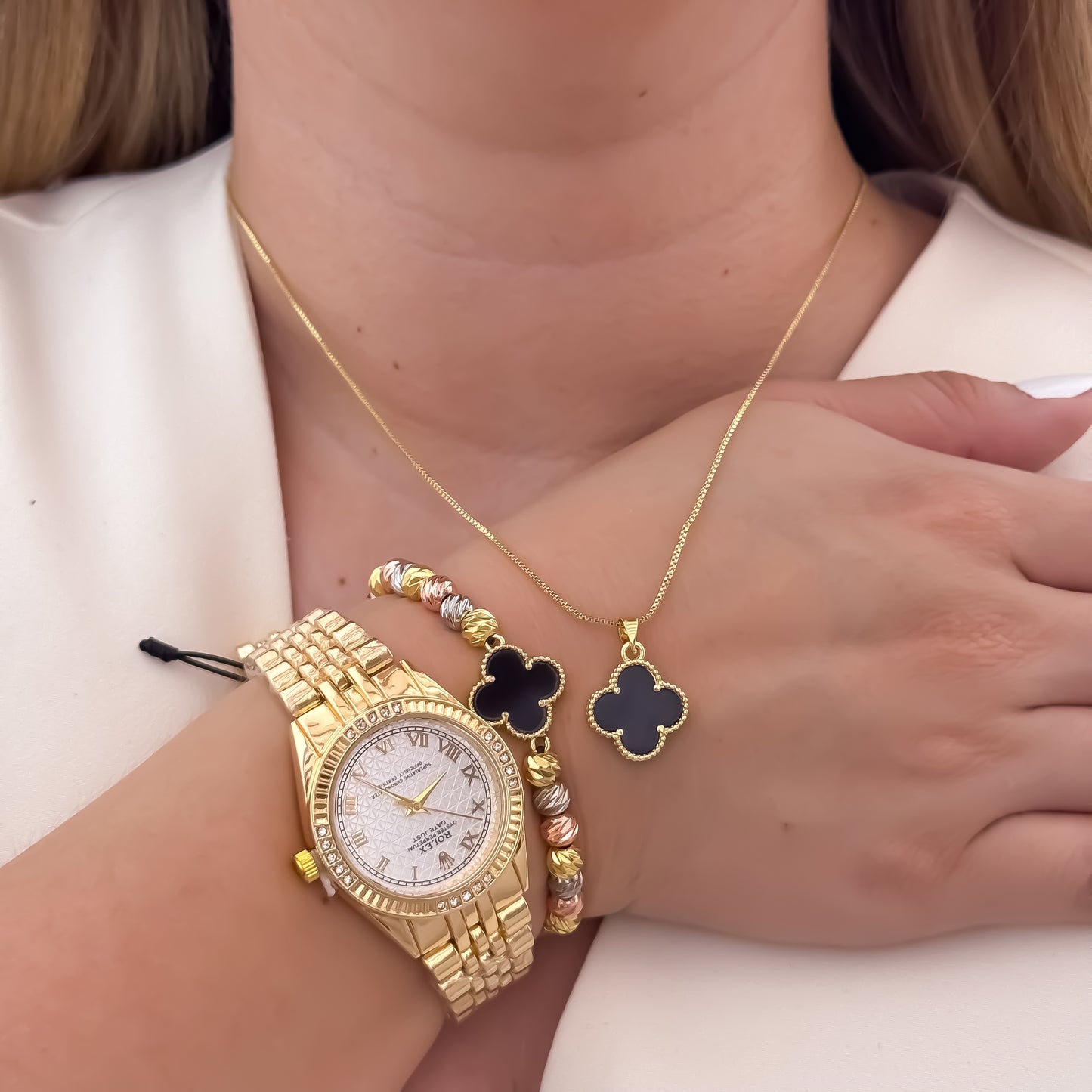 Cadena Tejido Veneciano de 45cm de 2mm + Van Cleef Negro + Pulseras de 3 Oros con  Herraje Van Cleef + Reloj Rolex de Dama en Oro Laminado 18k con Garantia de por vida