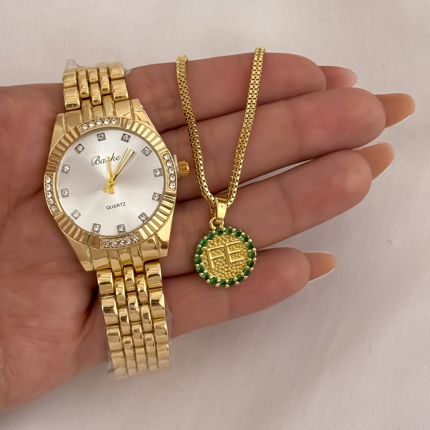 Cadena Tejido Veneciano de Dama de 45m de 3mm + Dije de Fe Verde Esmeralda  + Reloj Rolex en Oro Laminado 18k con Garantía de por vida
