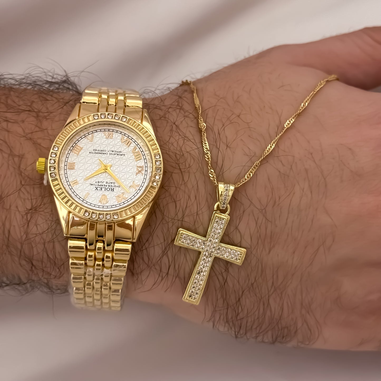 Cadena Tejido Lazo Delgado de 60cm de 2mm + Cruz Micro Circones Cristales + Reloj Rolex de Hombre en Oro Laminado 18k con Garantia de por vida