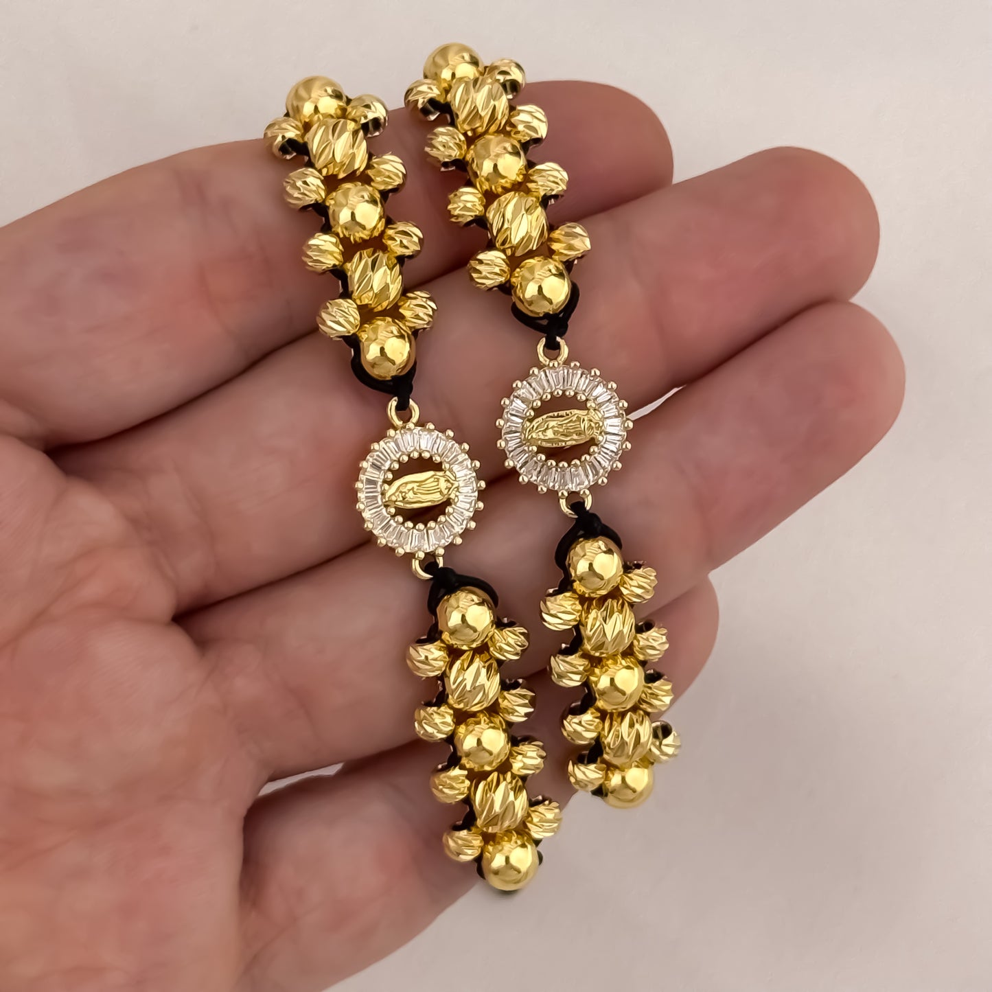 Promoción de 2 Pulseras para Parejas en Balin Italiano de 5mm en Oro  Amarillo con Amuleto protector de Virgen de Guadalupe en Oro Laminado 18k con Garantía de por vida