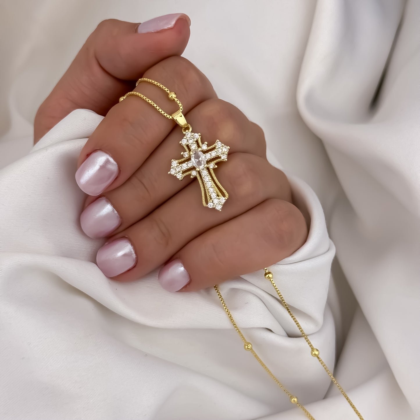 Cadena Tejido Cubana Balin de 45cm + Dije de Cruz con Micro circones Cristales en Oro Laminado 18k con Garantia de por vida