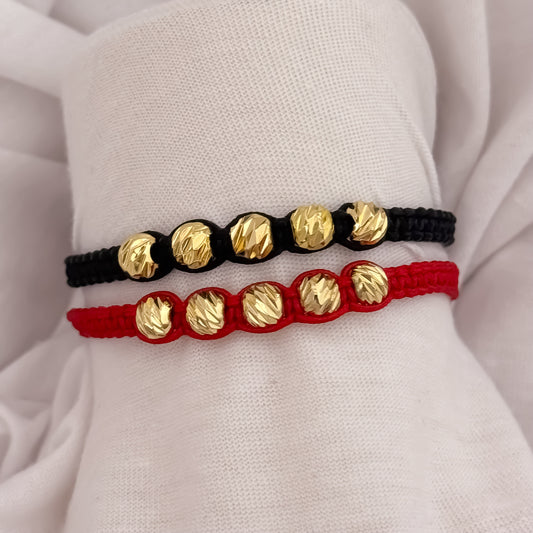 Pulseras Para Parejas Tejidas en Hilo Rojo y Negro en Balin Italiano de 6mm en Oro Laminado 18k con Garantia de por vida