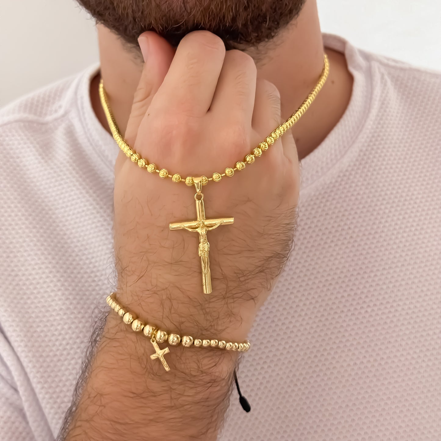 Cadena Tejido Militar Diamantada de 60cm de 4mm + Cruz Cristo Madero + Pulsera Full Balines con Cruz Mini Madero en Oro Laminado 18k con Garantia de por vida