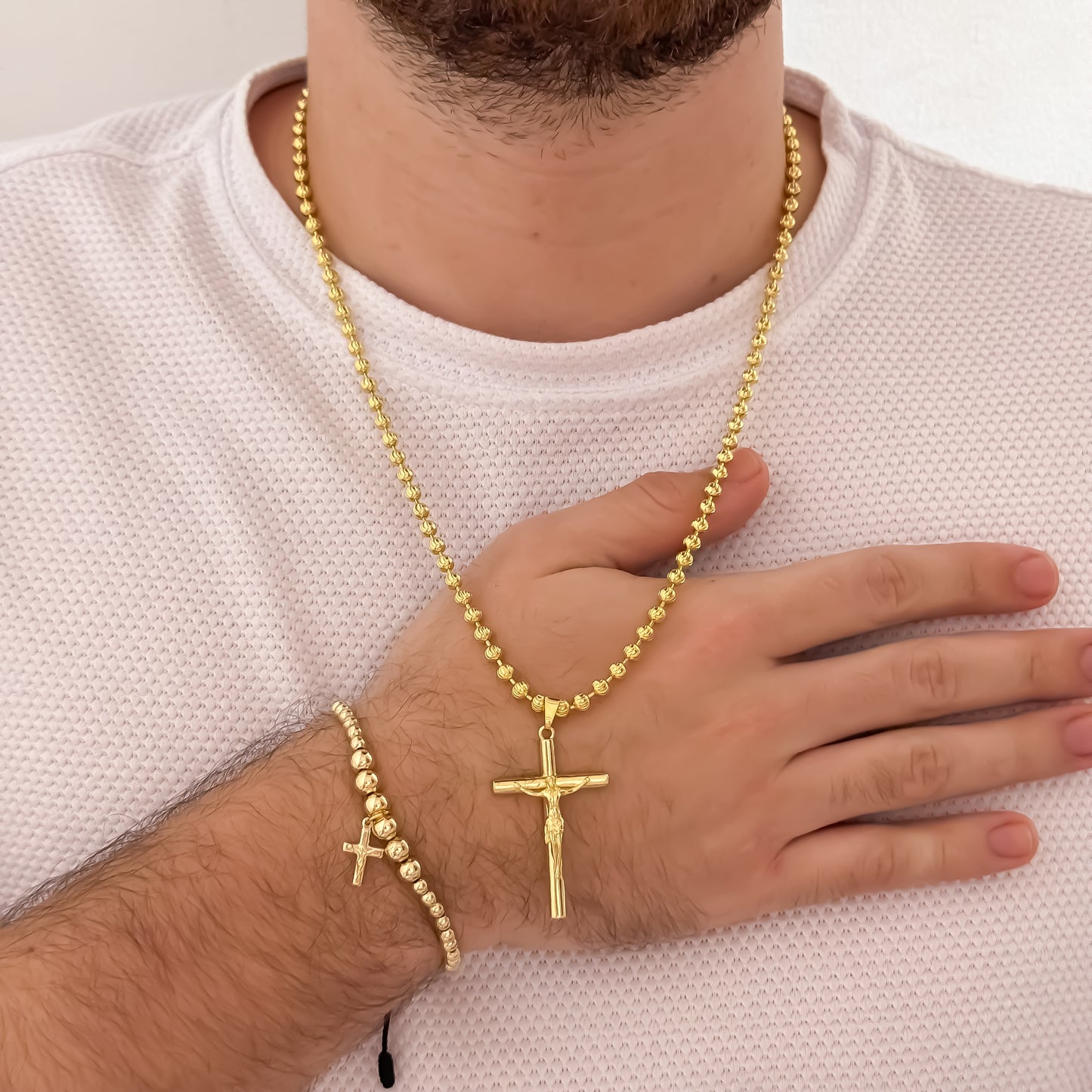 Cadena Tejido Militar Diamantada de 60cm de 4mm + Cruz Cristo Madero + Pulsera Full Balines con Cruz Mini Madero en Oro Laminado 18k con Garantia de por vida