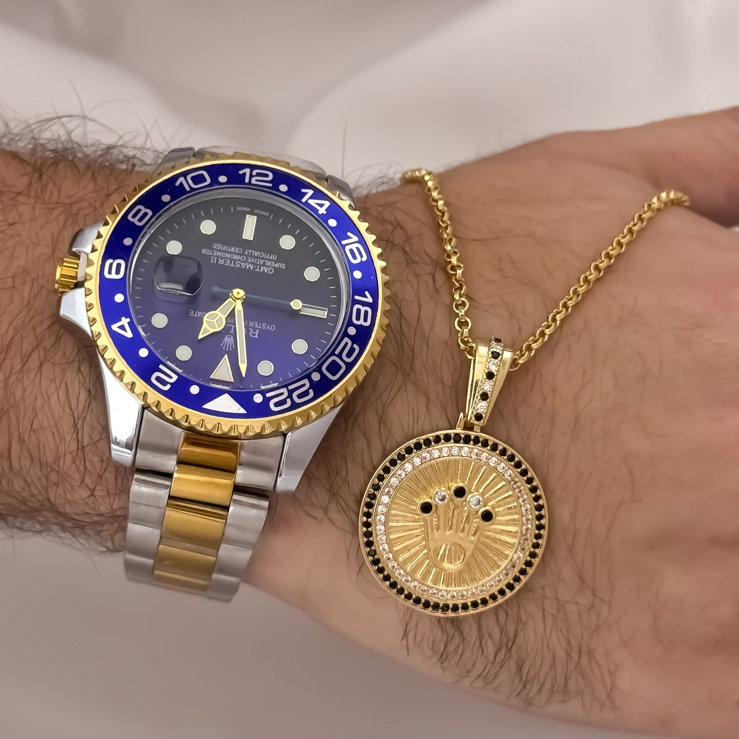 Cadena Tejido Cubana Delgada de 60cm + Rolex con Micro Circones + Reloj Bicolor Rolex Azul  1.1 en Oro Laminado 18k con Garantia de por vida